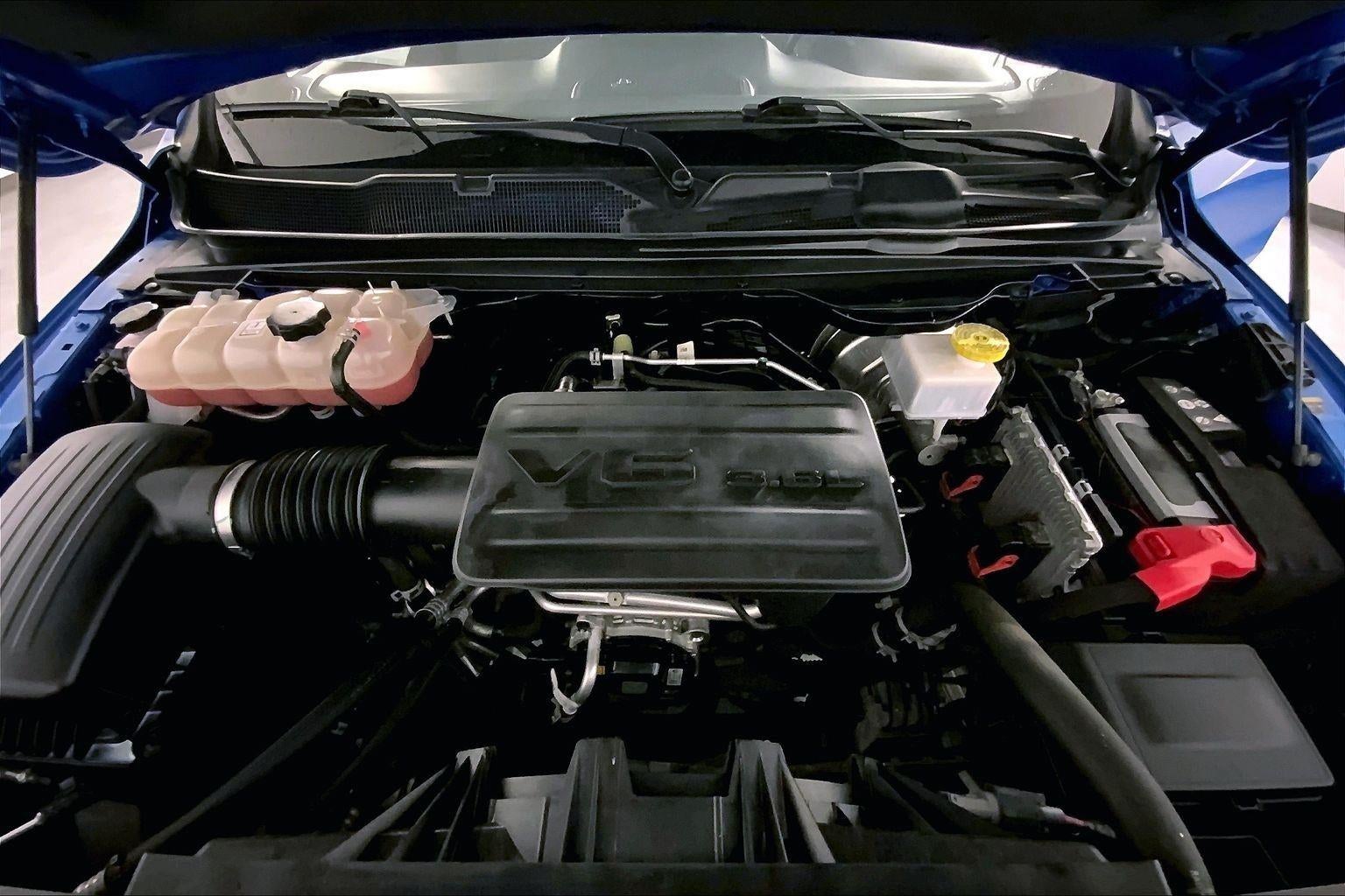 2022 RAM 1500 Big Horn Crew Cab 4x4 6'4' Box