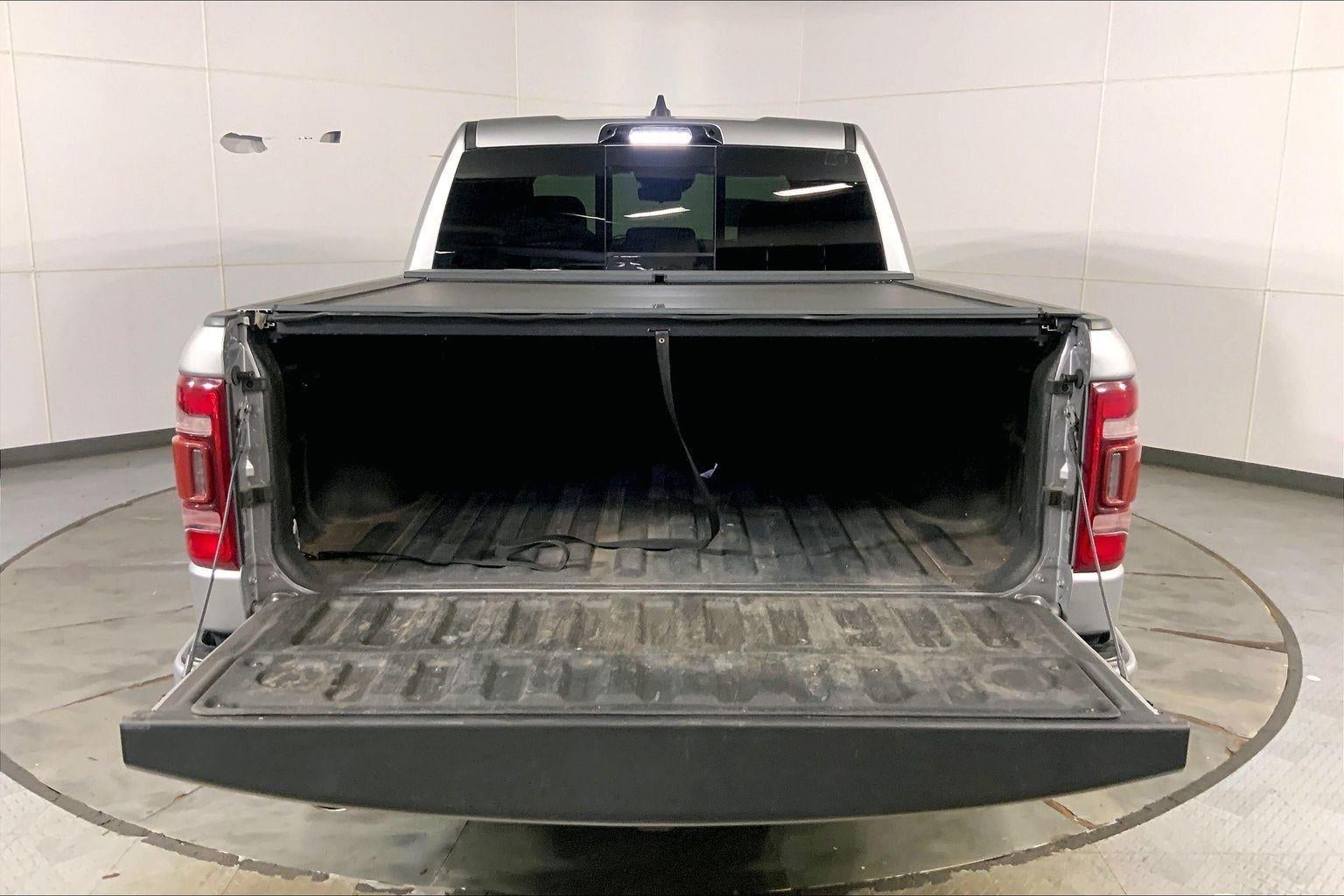 2021 RAM 1500 Limited Crew Cab 4x4 5'7' Box