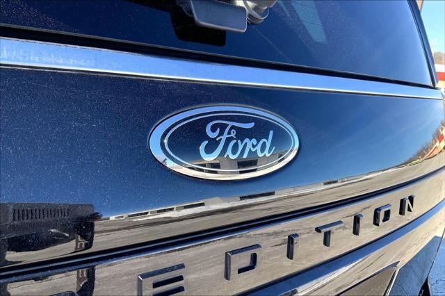 2022 Ford Expedition Limited MAX
