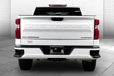 2022 Chevrolet Silverado 1500 4WD Crew Cab Short Bed Custom