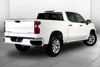 2022 Chevrolet Silverado 1500 4WD Crew Cab Short Bed Custom