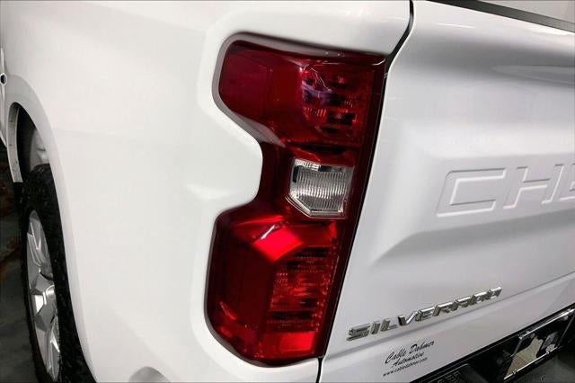 2022 Chevrolet Silverado 1500 4WD Crew Cab Short Bed Custom