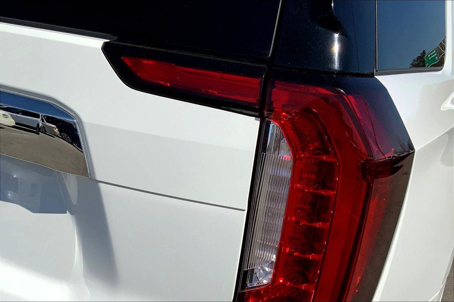 2021 GMC Yukon 4WD SLT