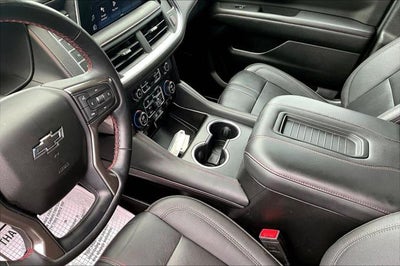 2023 Chevrolet Suburban 4WD RST