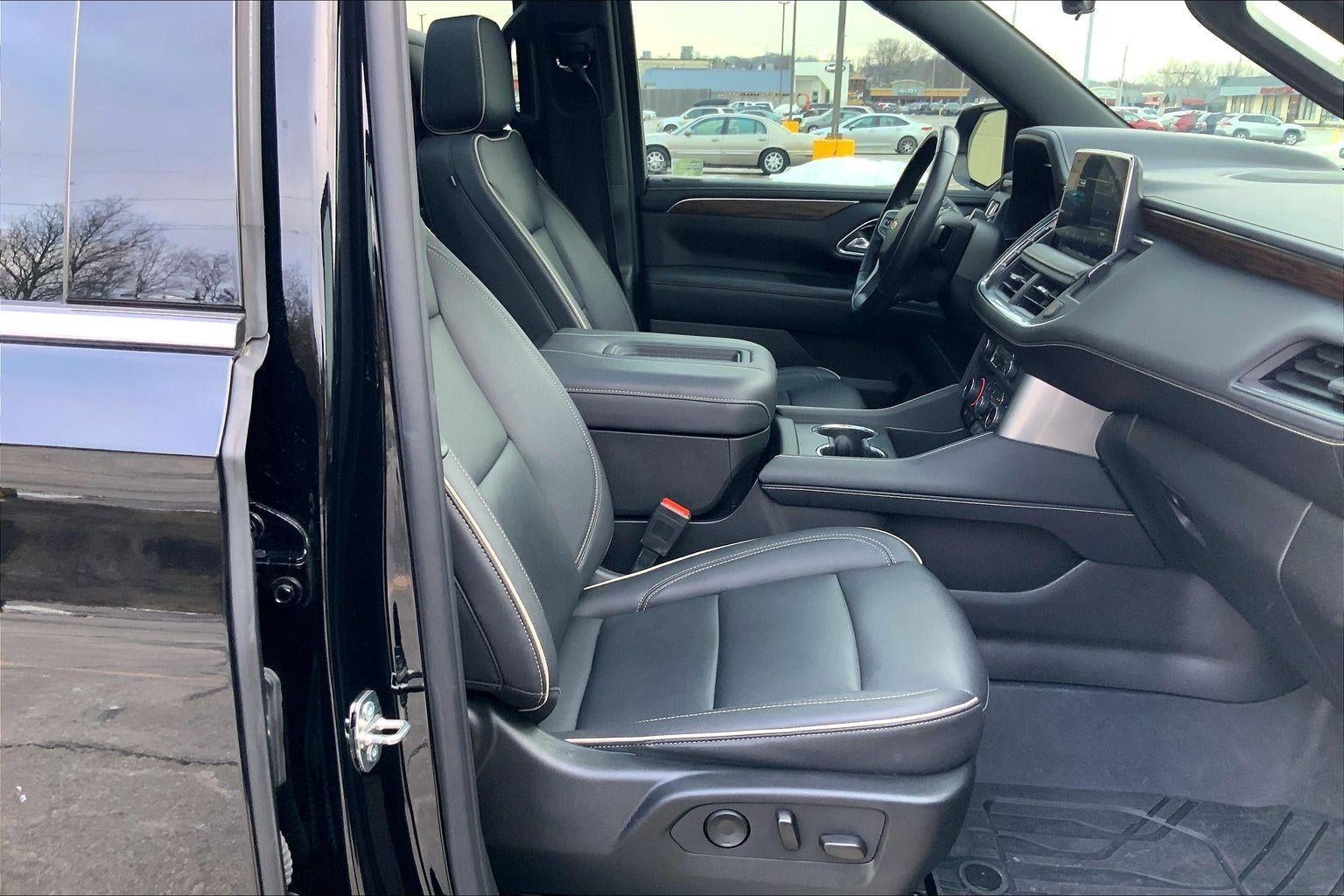 2023 Chevrolet Tahoe 4WD Premier