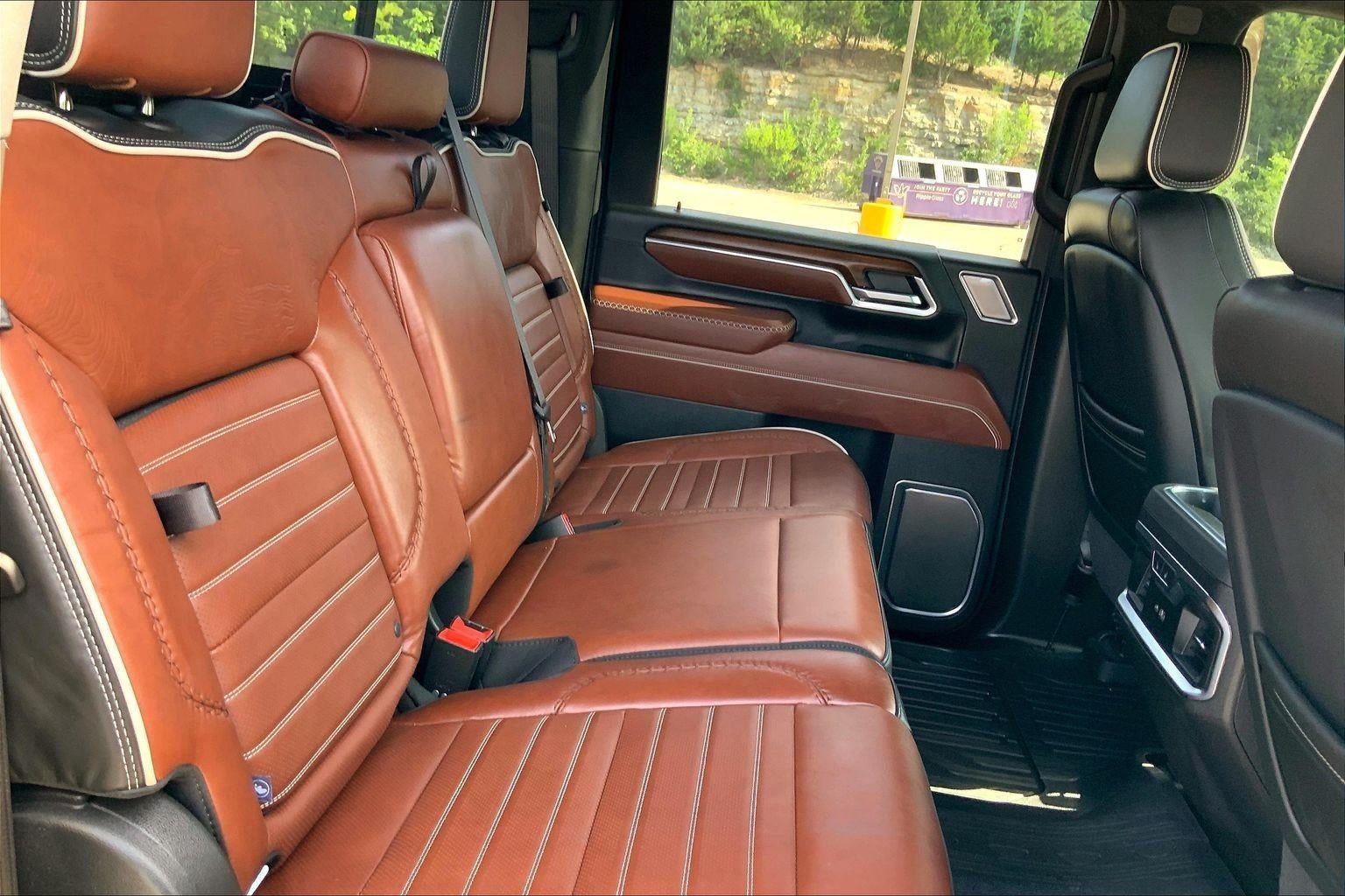 2026 GMC Sierra 2500 HD Crew Cab, Standard Bed, Denali Ultimate, 4WD