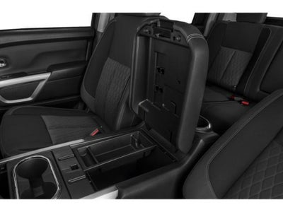 2022 Nissan TITAN Crew Cab SV 4x4