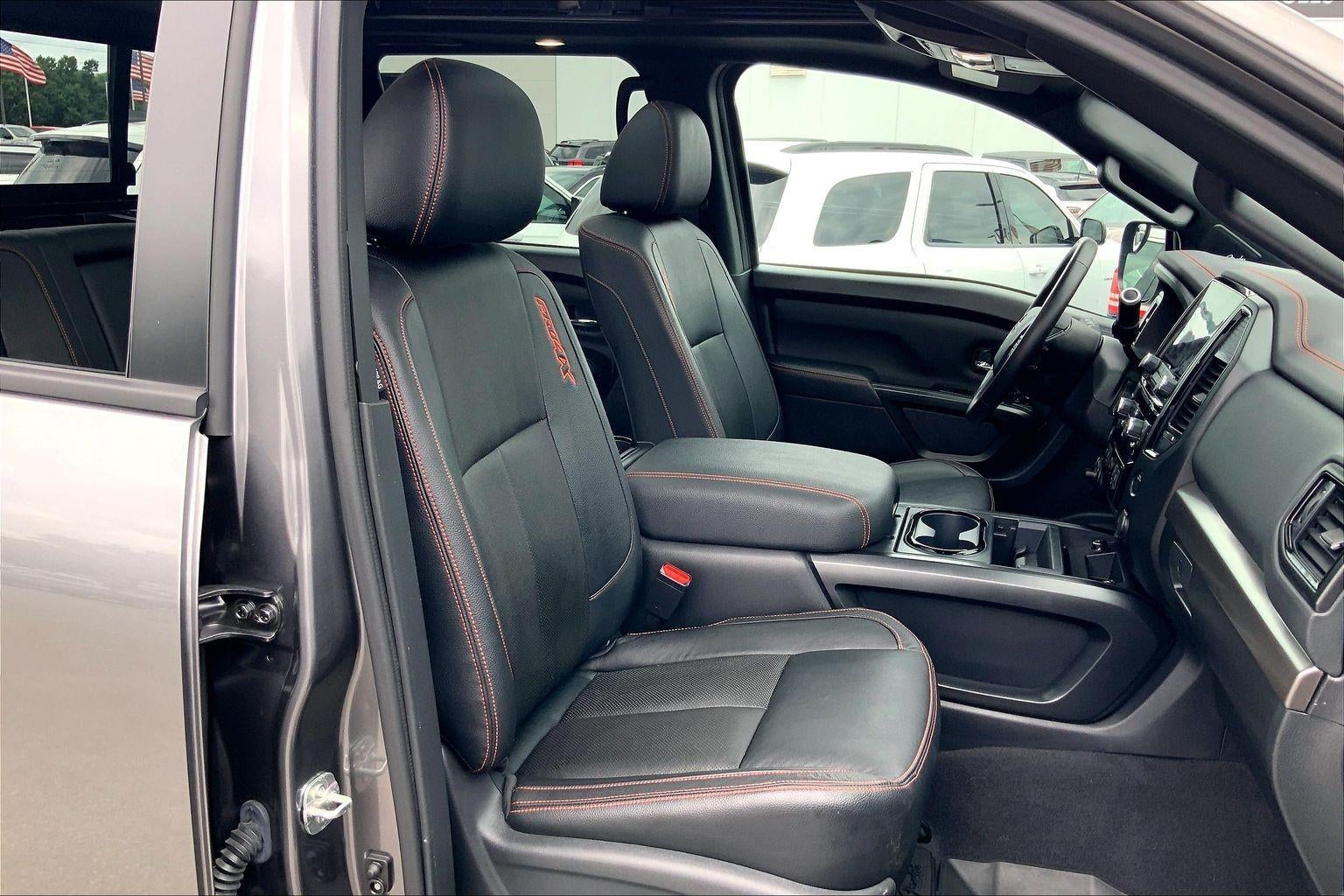 2023 Nissan TITAN Crew Cab PRO-4X 4x4