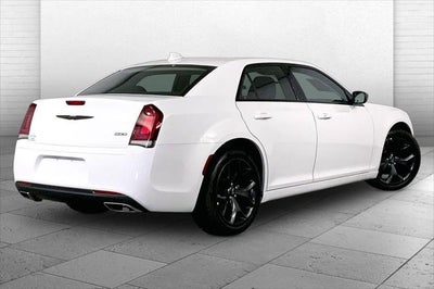 2023 Chrysler 300 Touring