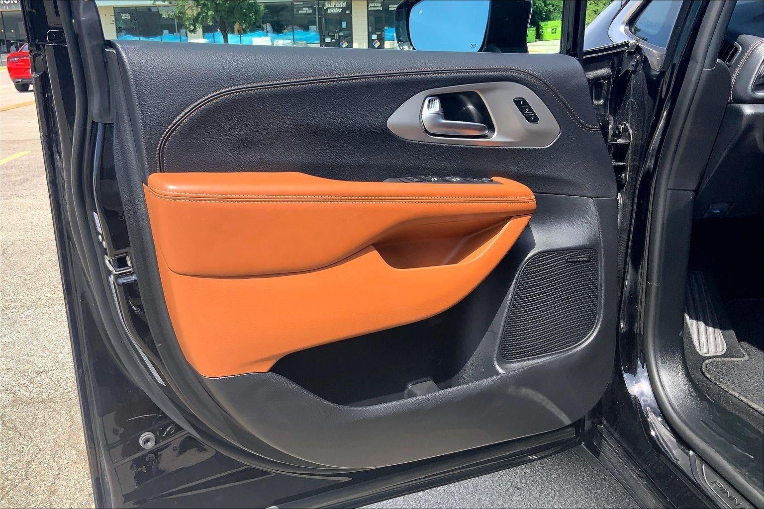 2024 Chrysler Pacifica Pinnacle