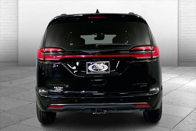 2024 Chrysler Pacifica Limited AWD