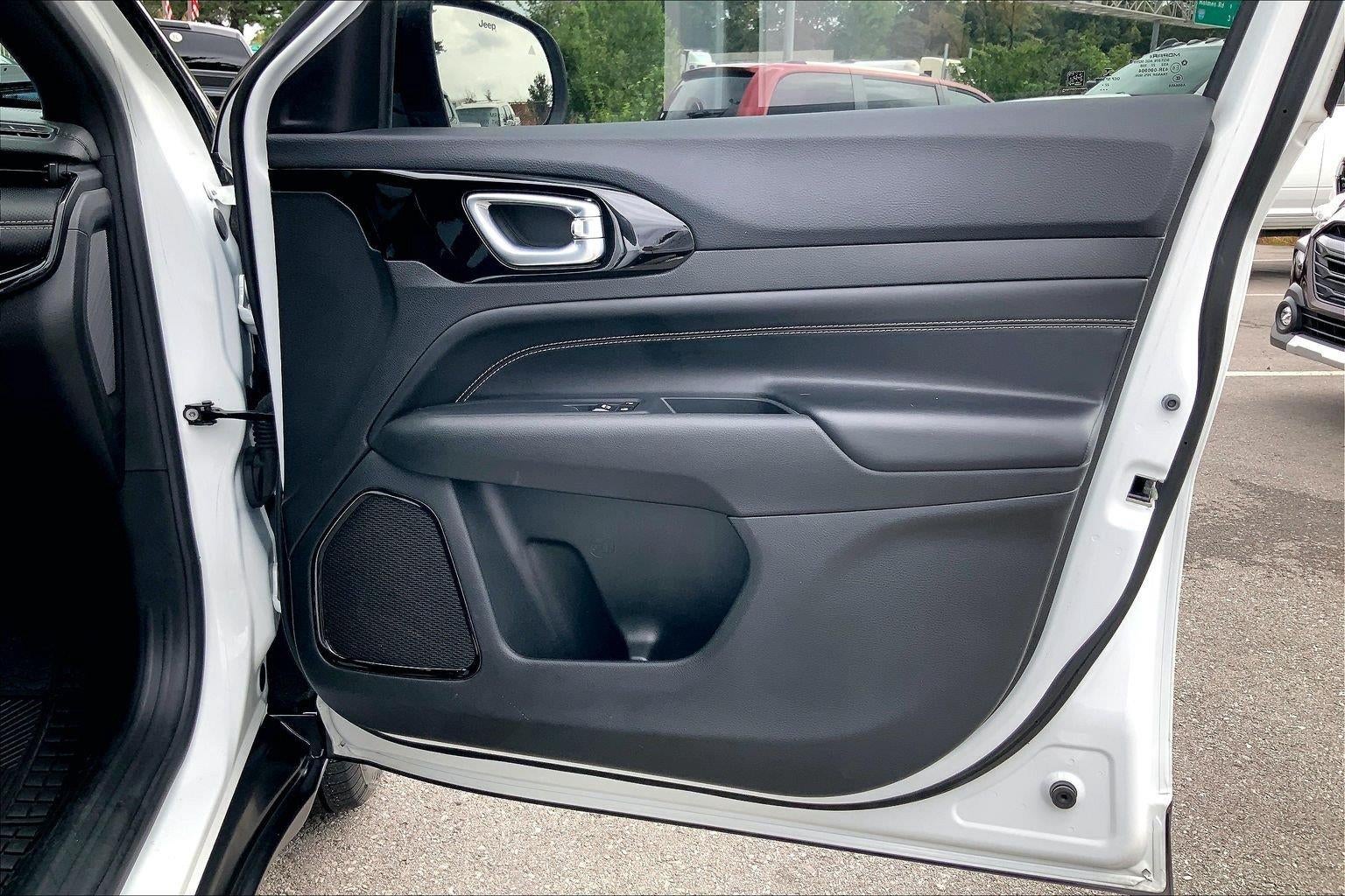 2023 Jeep Compass Altitude