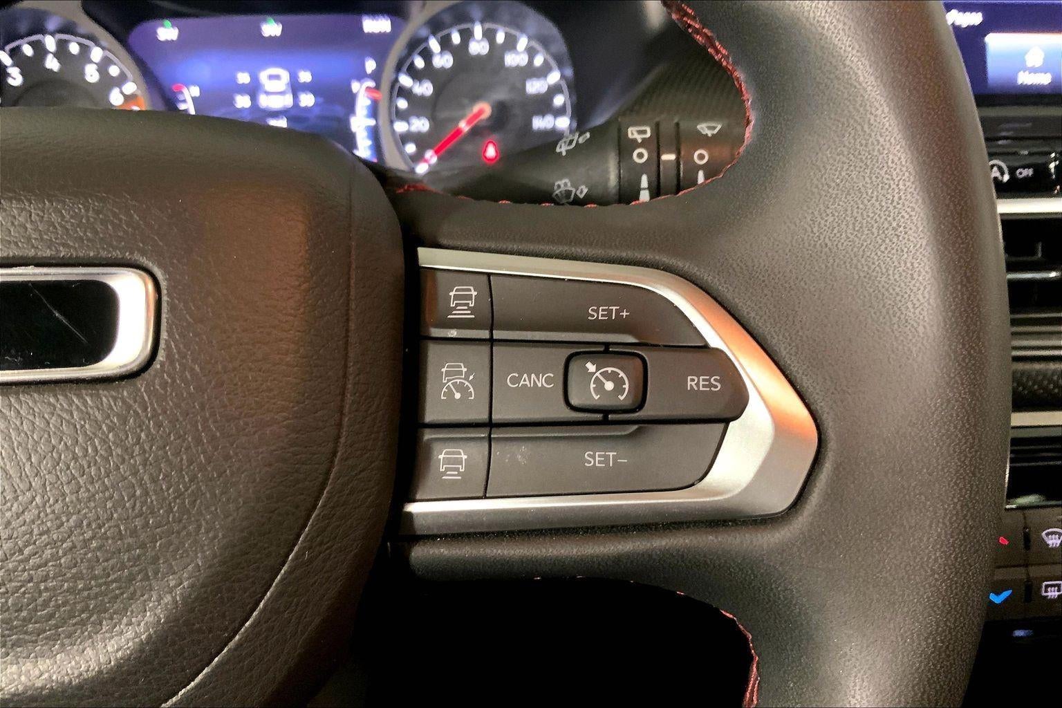 2025 Jeep Compass Trailhawk