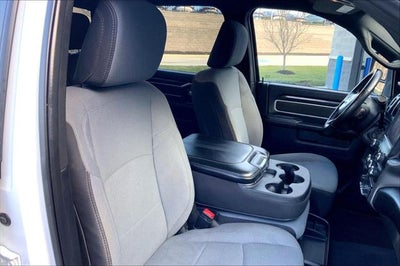 2024 RAM 3500 Big Horn Crew Cab 4x4 8' Box