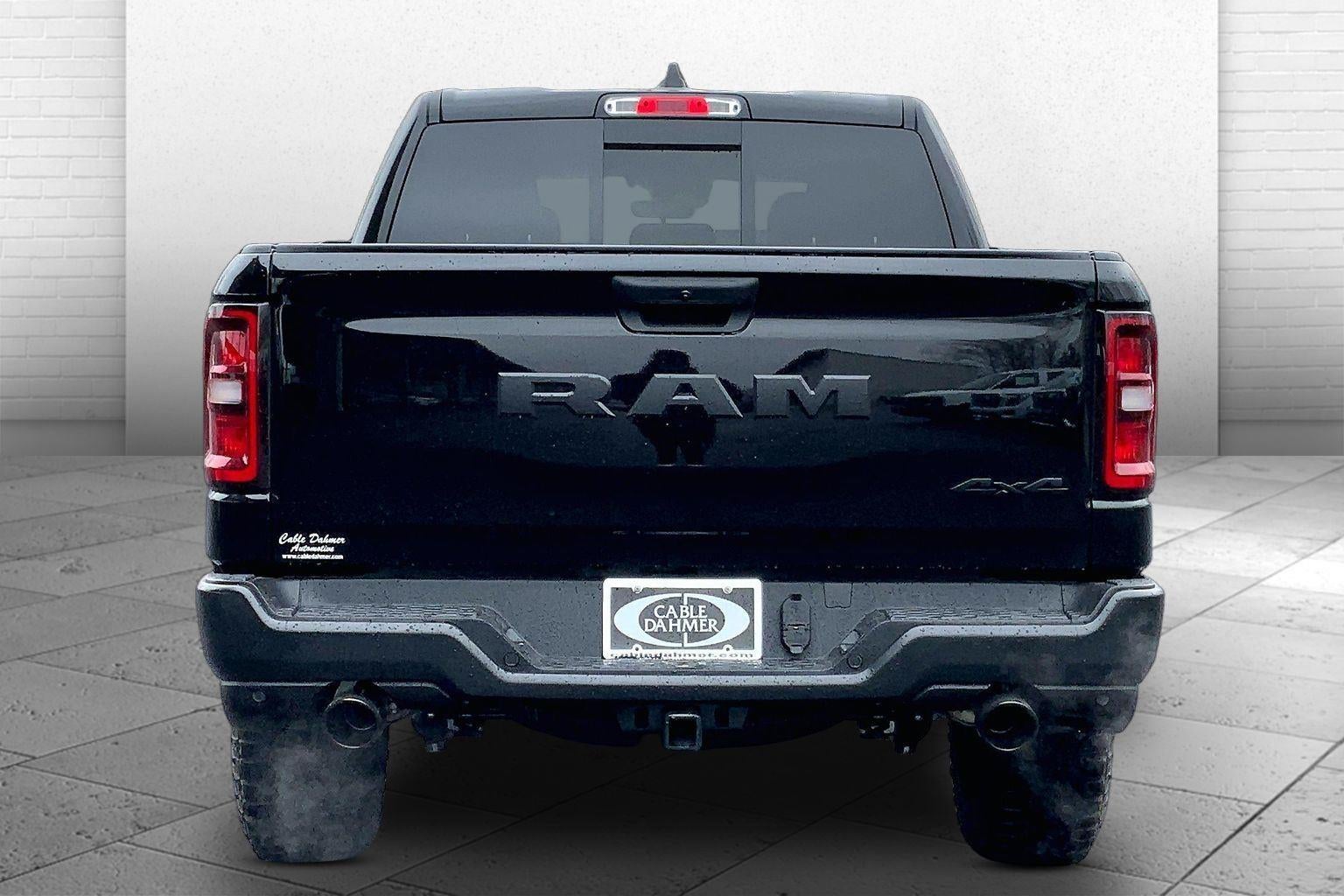 2026 RAM 1500 Warlock Crew Cab 4x4 5'7' Box