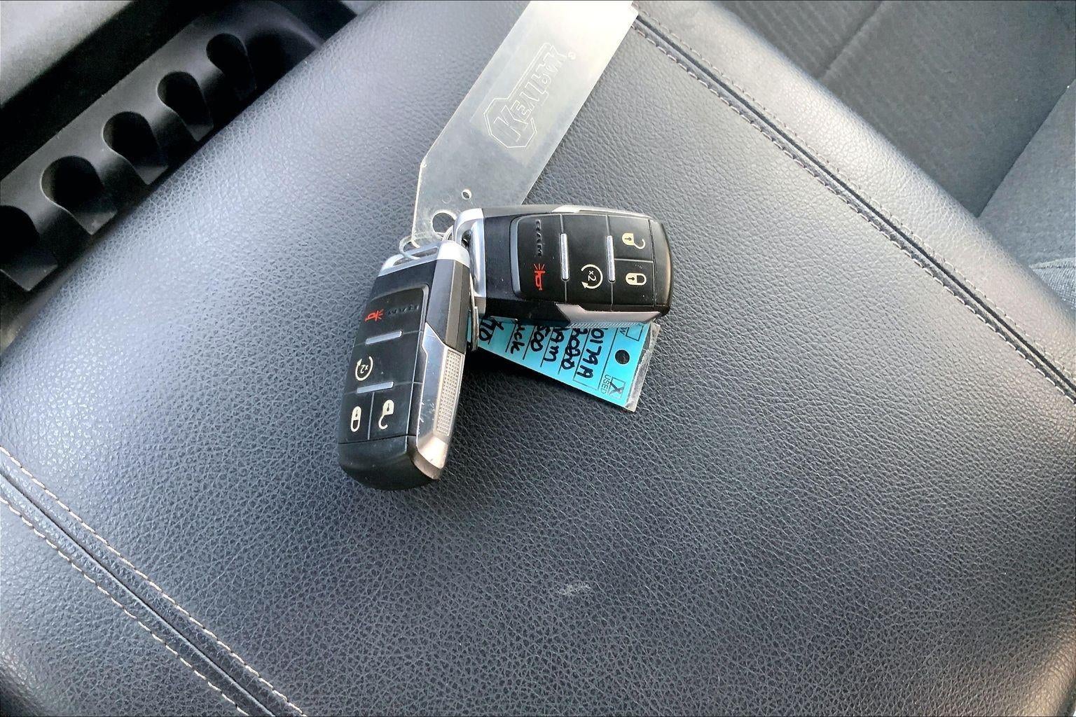 2020 RAM 2500 Big Horn Crew Cab 4X4 6'4' Box