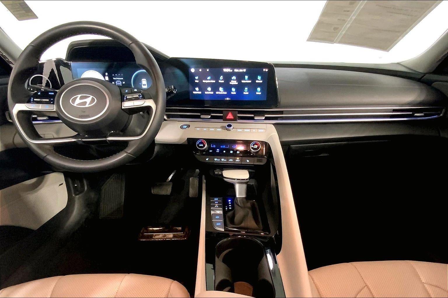 2024 Hyundai Elantra Limited