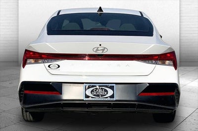 2025 Hyundai Elantra SEL Convenience
