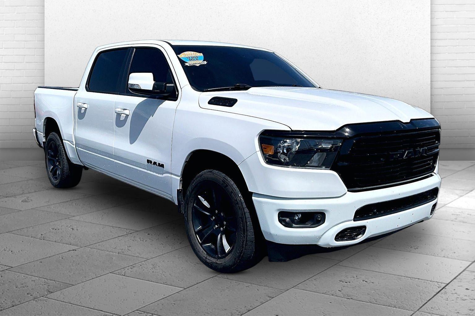 2020 RAM 1500 Big Horn/Lone Star 4x4 Crew Cab 5'7's photo