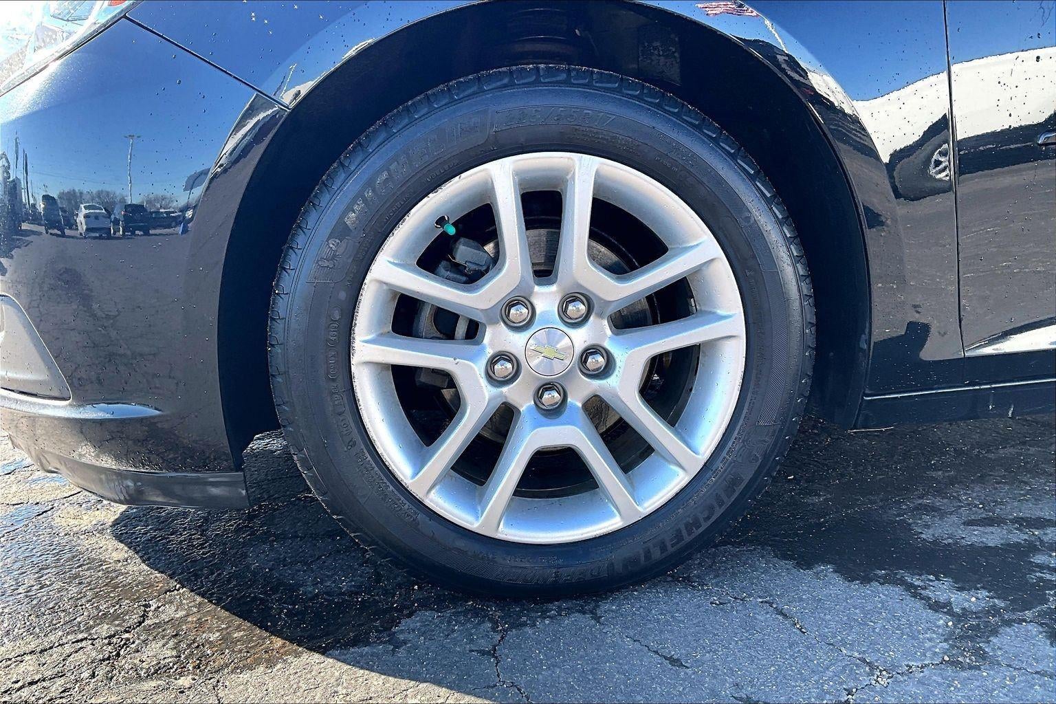 Used 2016 Chevrolet Malibu Limited 1LT with VIN 1G11C5SA6GU113882 for sale in Topeka, KS