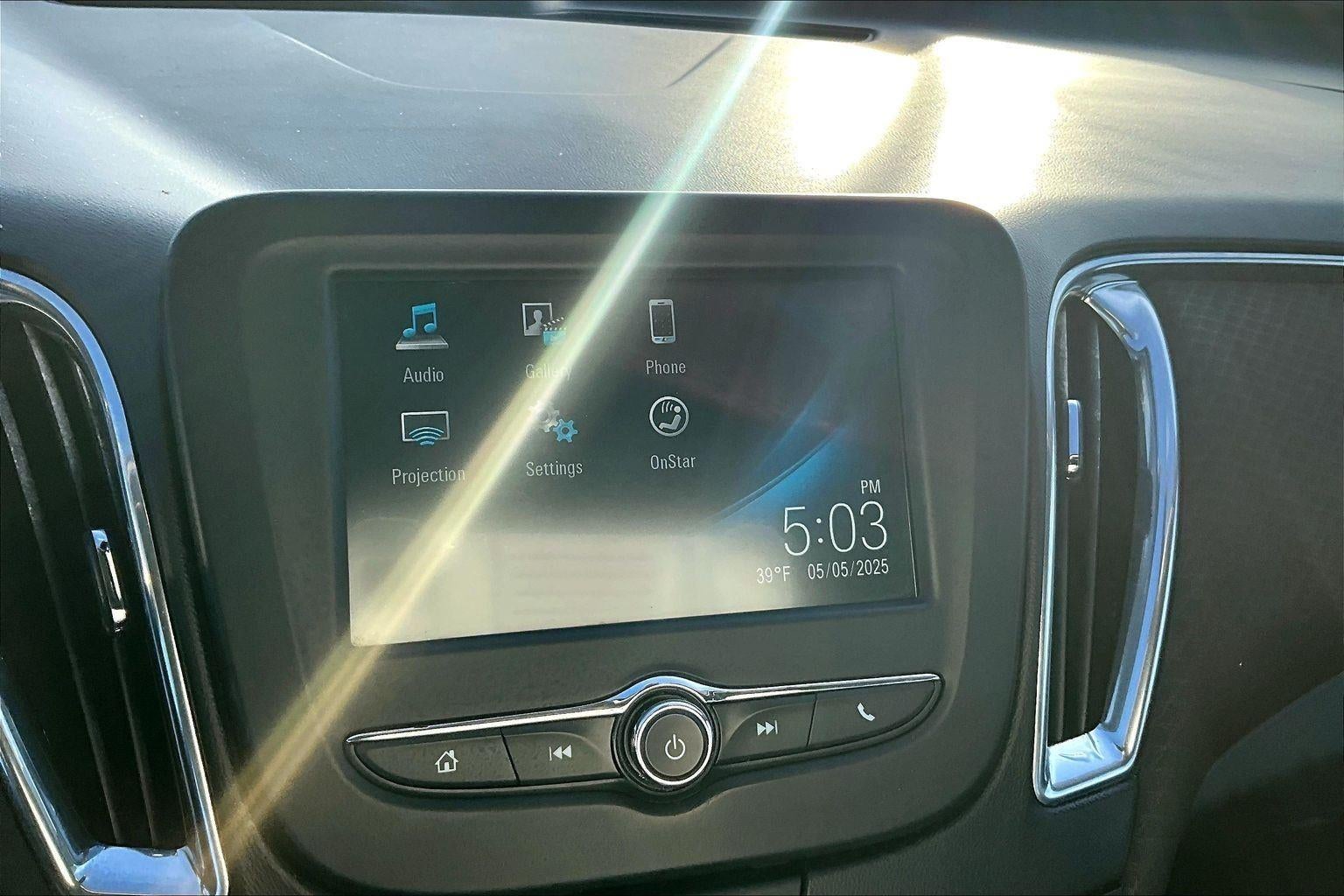 2017 Chevrolet Malibu LT