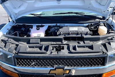 2025 Chevrolet Express Cutaway 3500 1WT