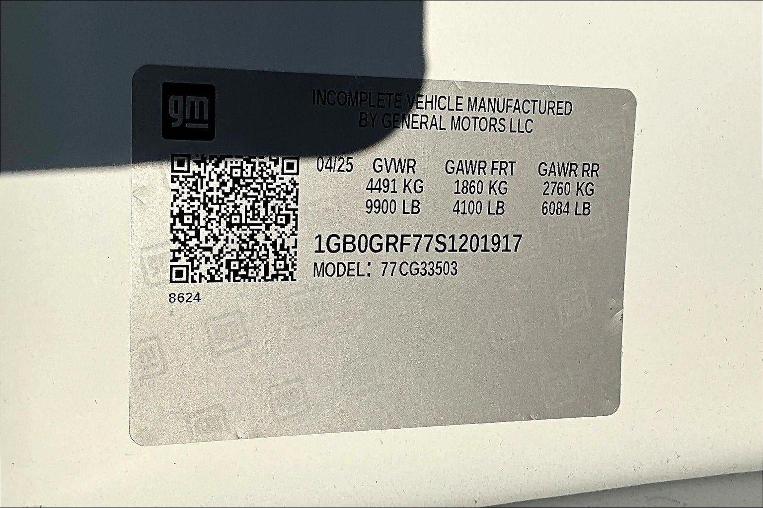 2025 Chevrolet Express Cutaway 3500 1WT