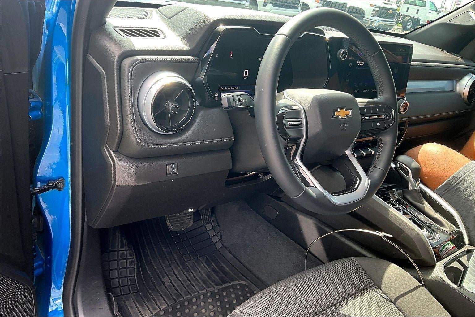2023 Chevrolet Colorado LT