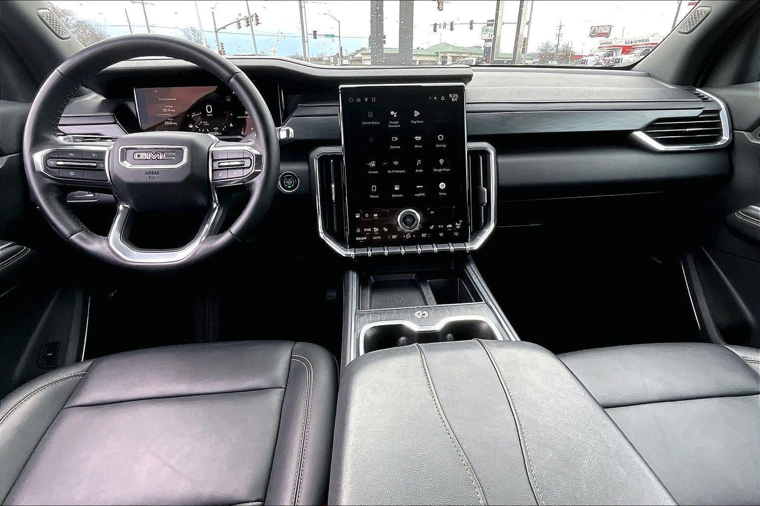 2024 GMC Acadia Elevation