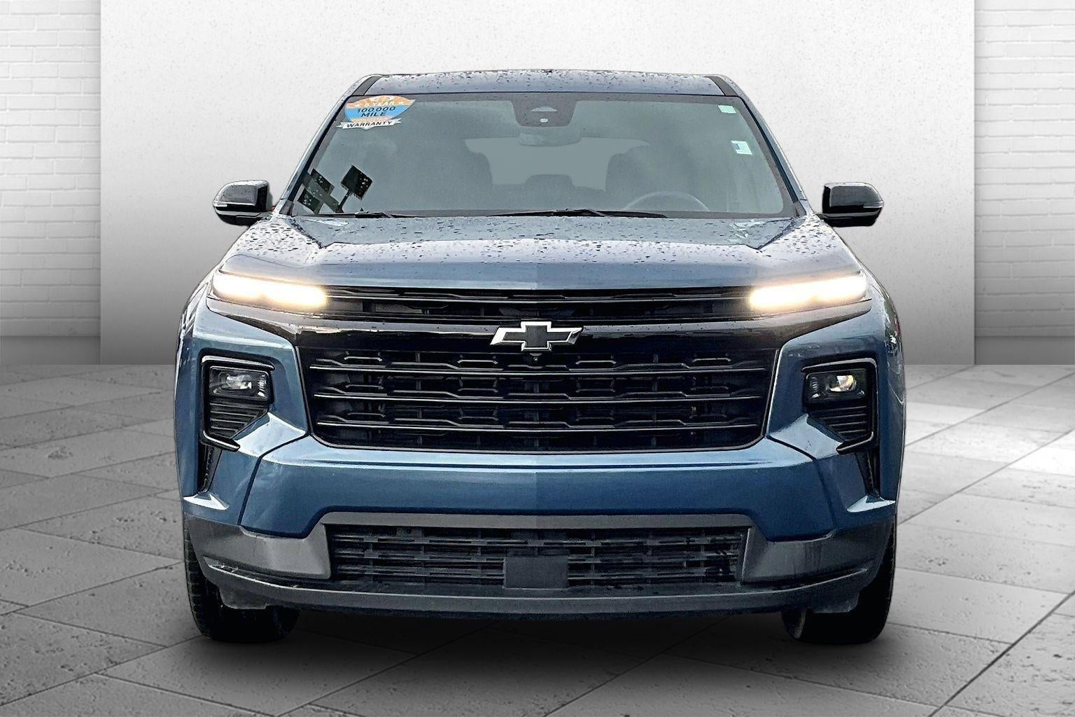 Used 2024 Chevrolet Traverse LS with VIN 1GNEREKSXRJ202009 for sale in Kansas City