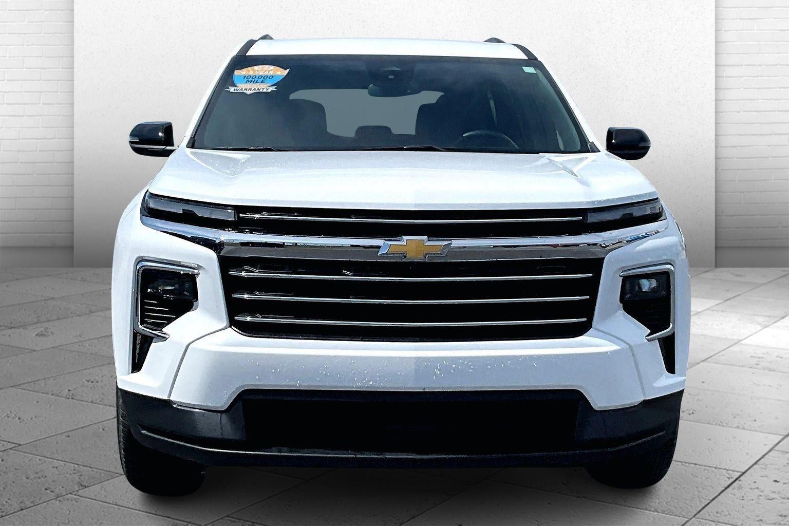 Used 2025 Chevrolet Traverse LT with VIN 1GNERGRS9SJ128041 for sale in Kansas City