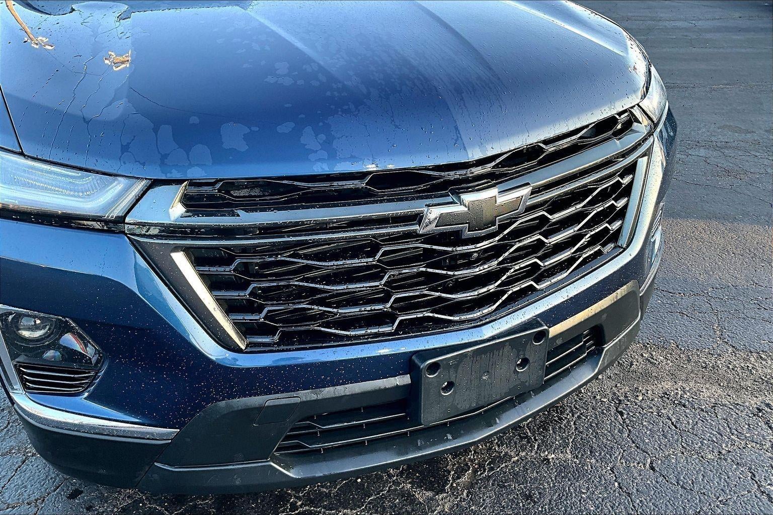 2022 Chevrolet Traverse LT Leather