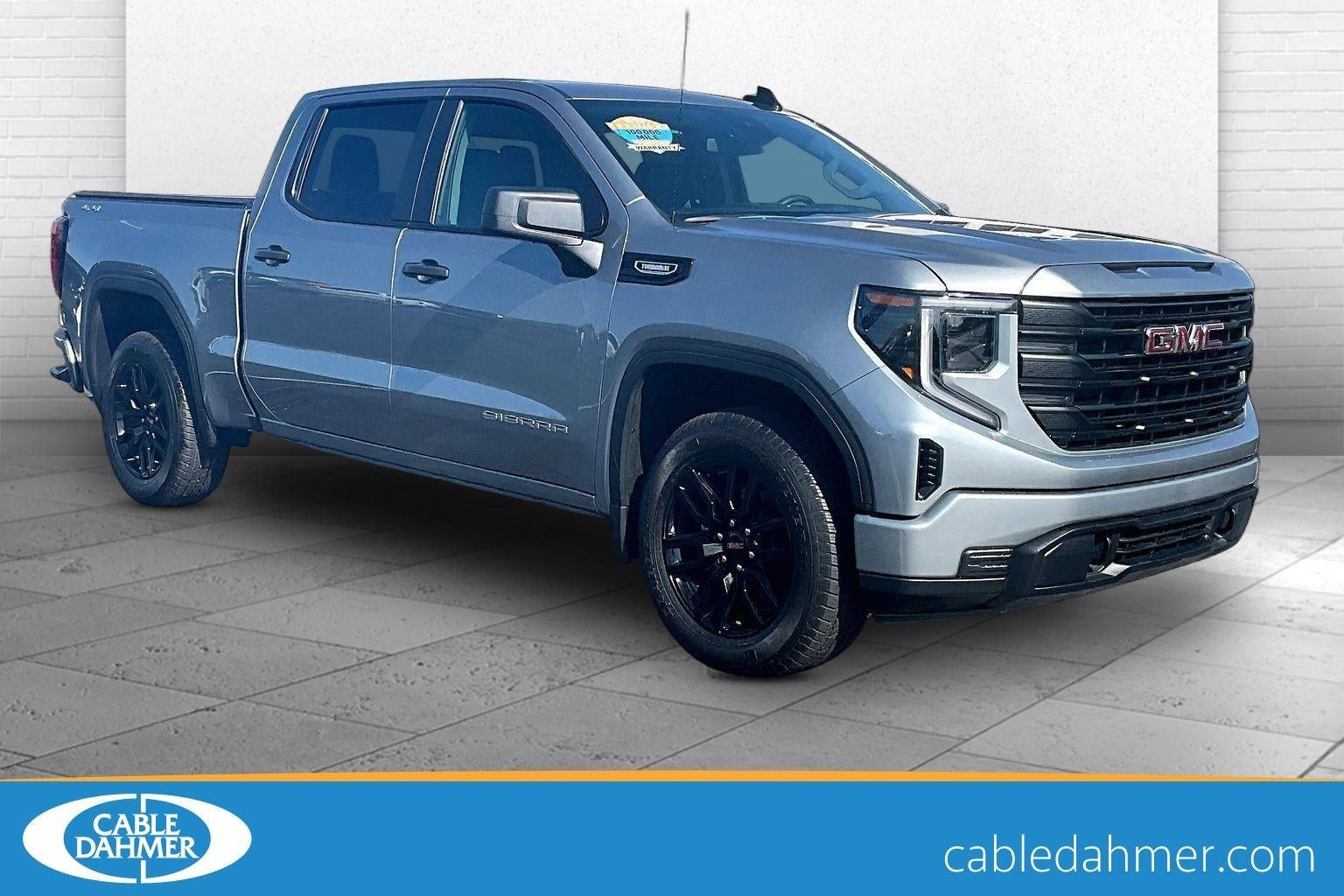 2025 GMC Sierra 4WD Crew Cab Short Box Pro's photo