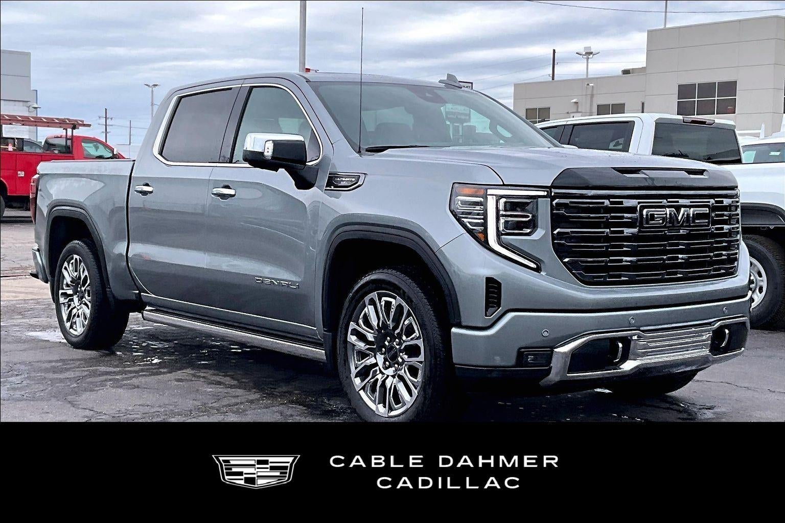 2025 GMC Sierra 4WD Crew Cab Short Box Denali Ultimate's photo