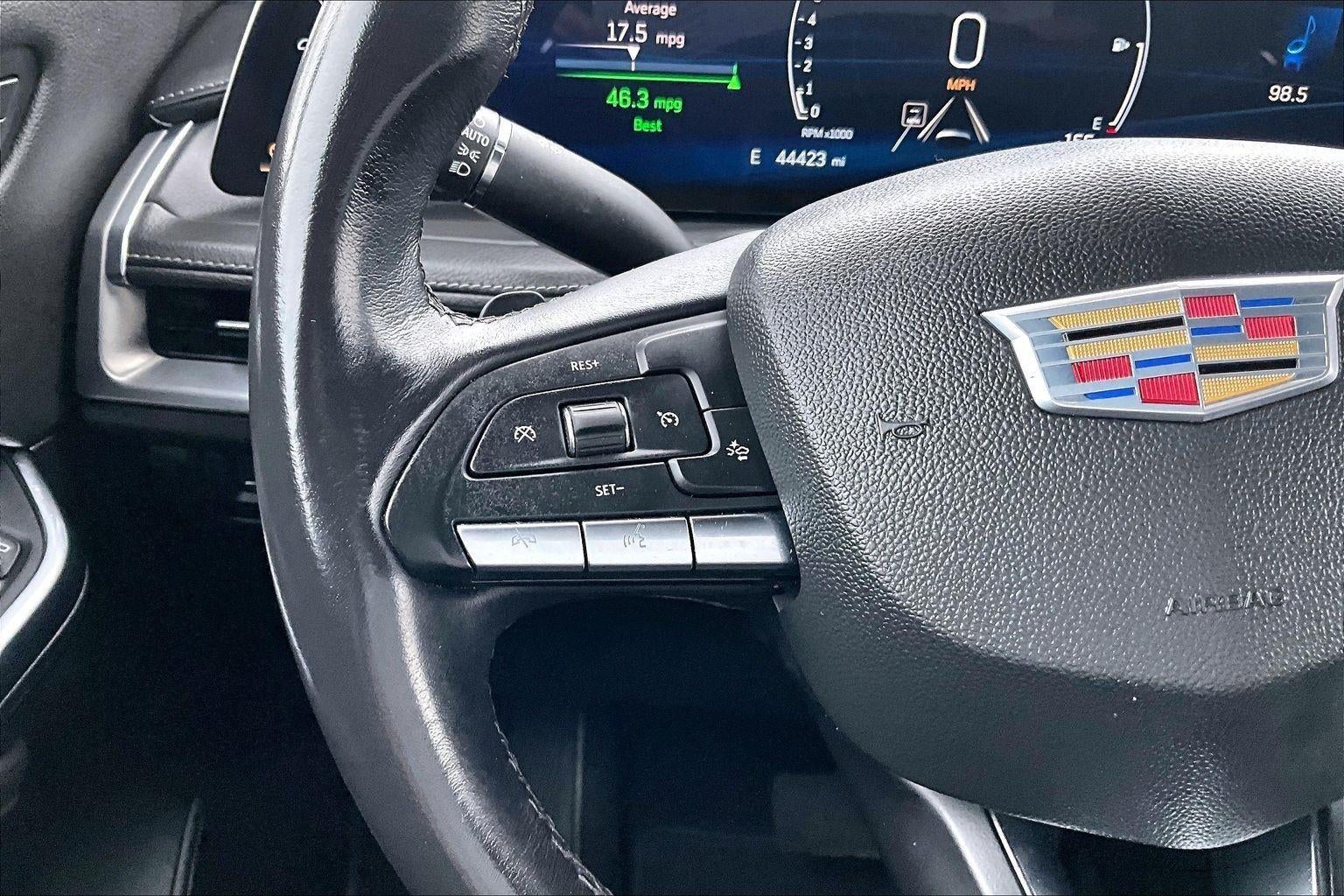 2024 Cadillac XT4 Premium Luxury