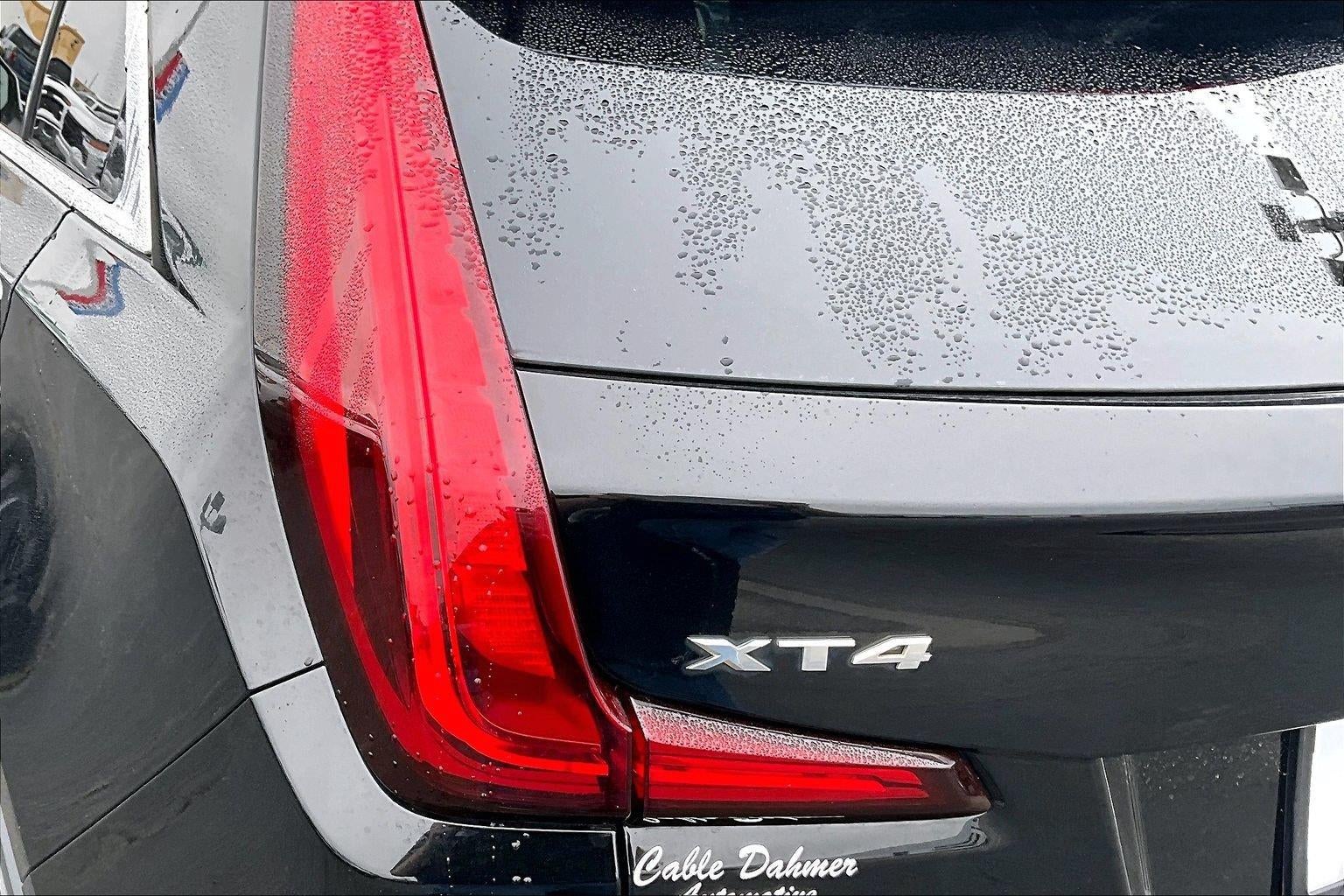 2024 Cadillac XT4 Premium Luxury