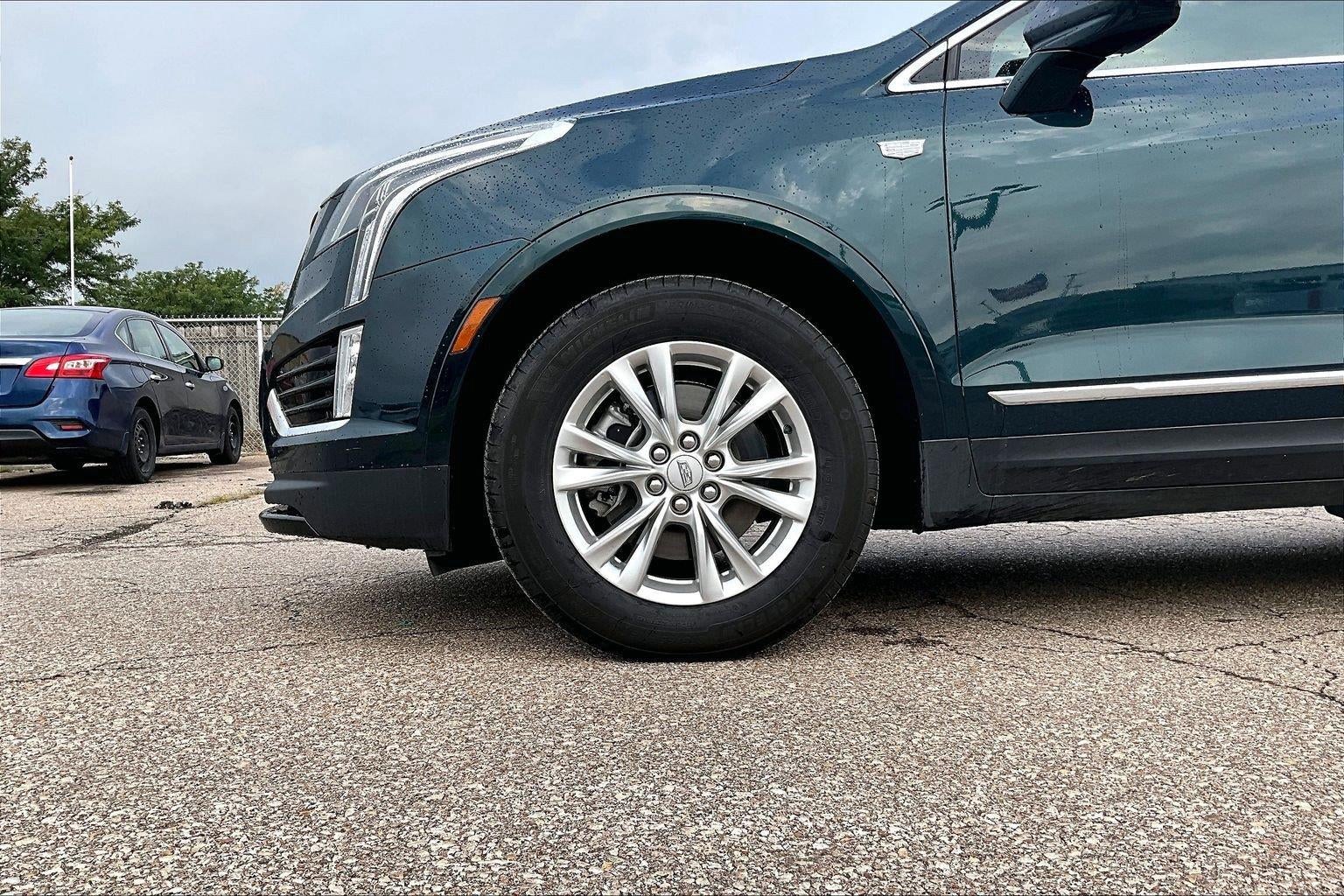 Used 2024 Cadillac XT5 Luxury with VIN 1GYKNAR47RZ758829 for sale in Kansas City