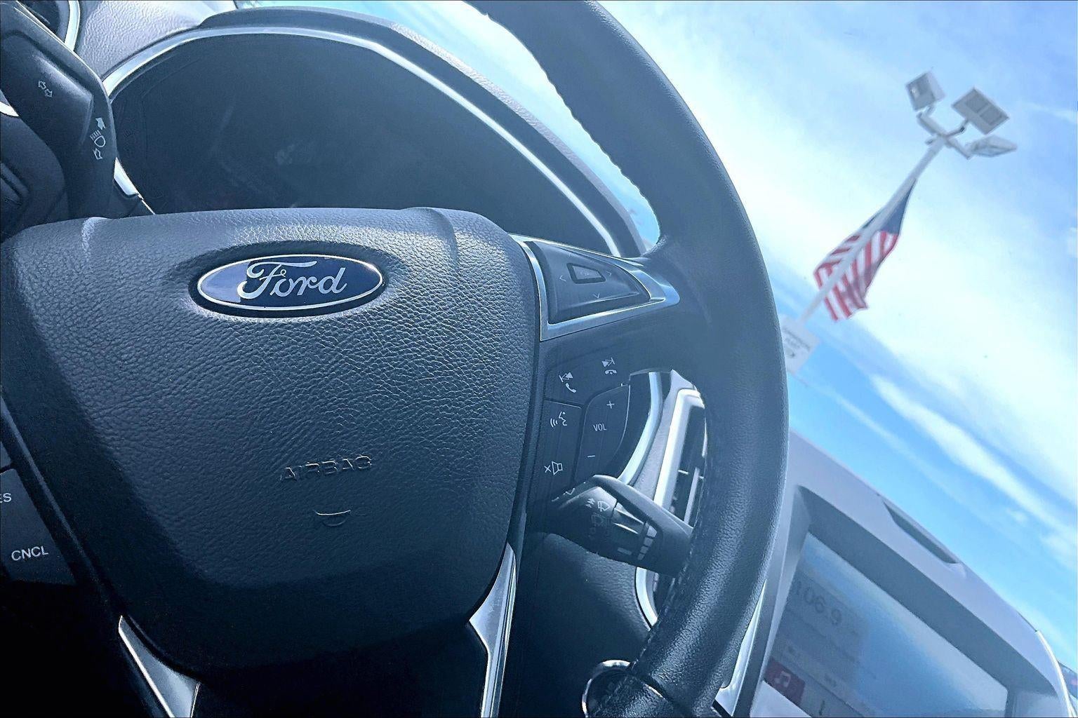 2017 Ford Edge Titanium