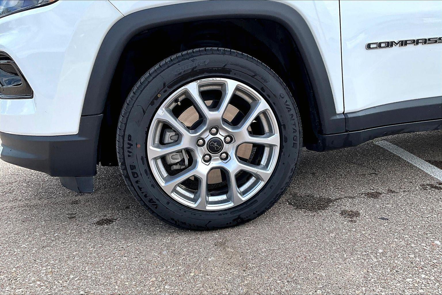 Used 2025 Jeep Compass Limited with VIN 3C4NJDCN3ST508180 for sale in Kansas City