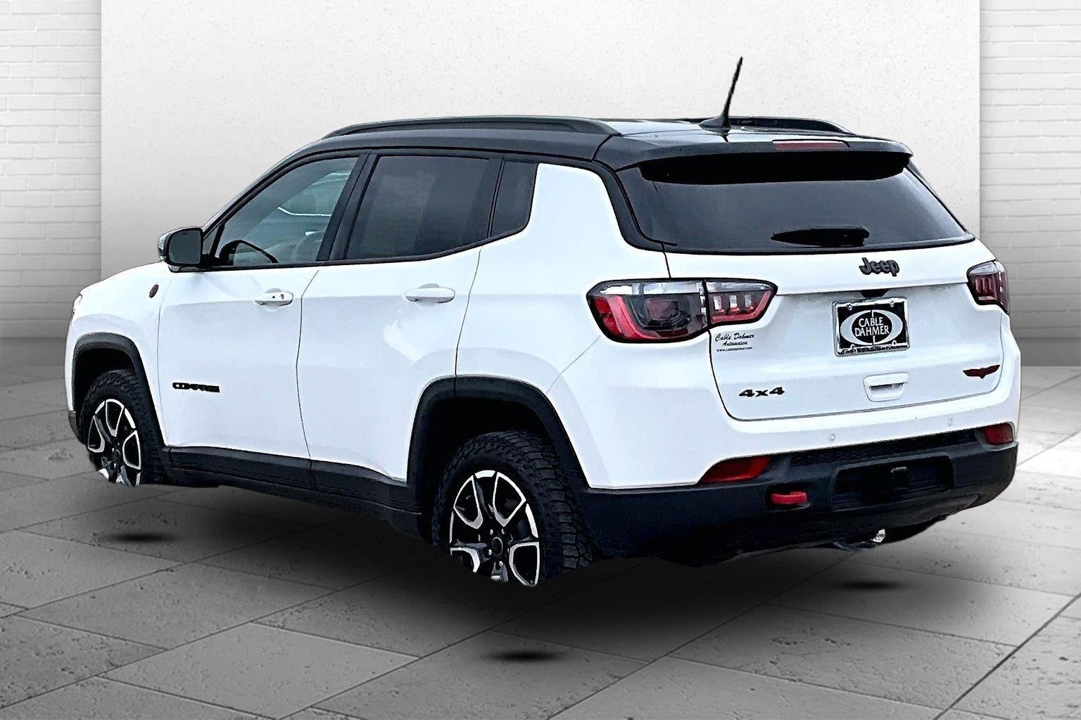 2025 Jeep Compass Trailhawk - Photo 11