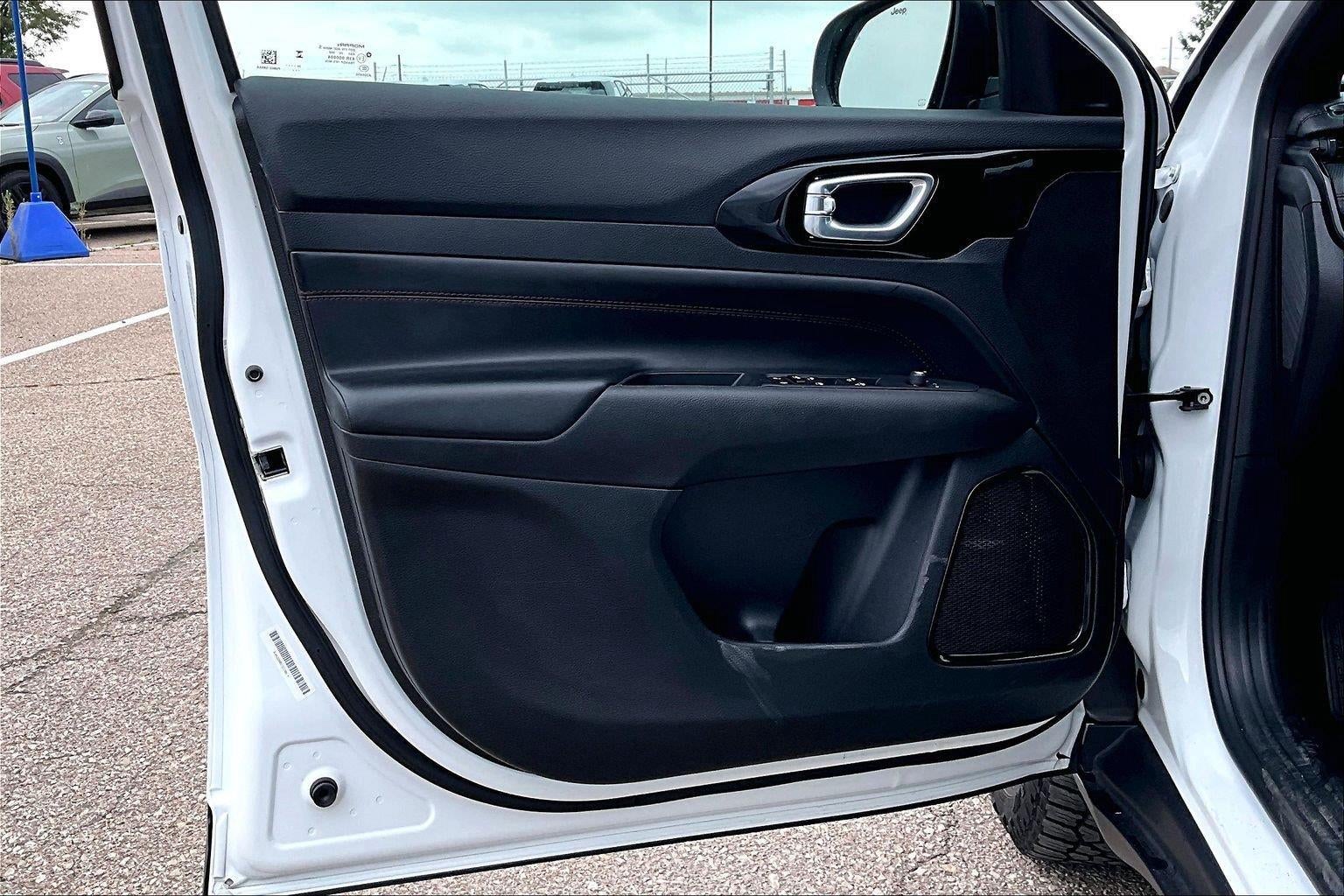 2025 Jeep Compass Trailhawk - Photo 25
