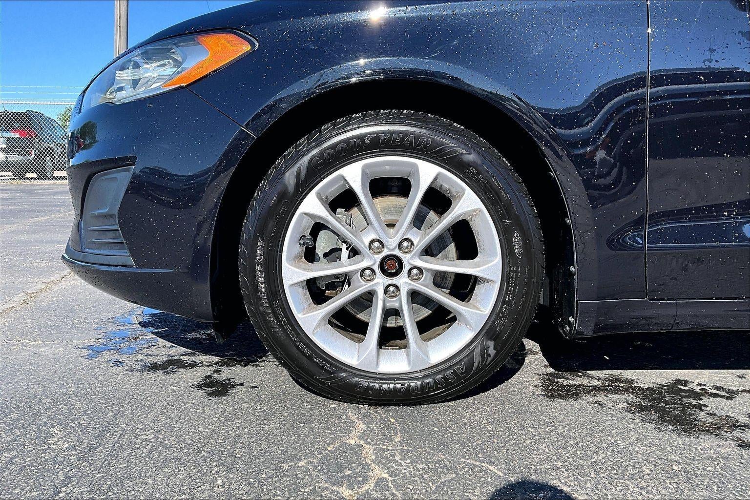 Used 2020 Ford Fusion SE with VIN 3FA6P0HD4LR150586 for sale in Kansas City