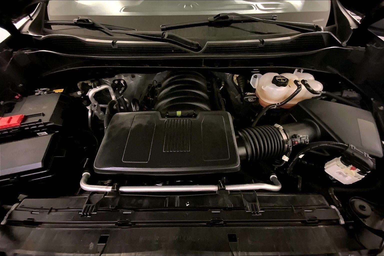 Used 2024 Chevrolet Silverado 1500 Custom with VIN 3GCUDCED2RG383547 for sale in Kansas City