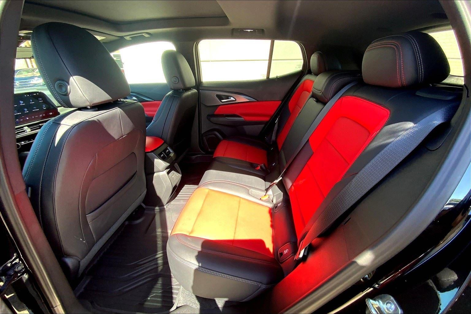 2025 Chevrolet Equinox EV RS