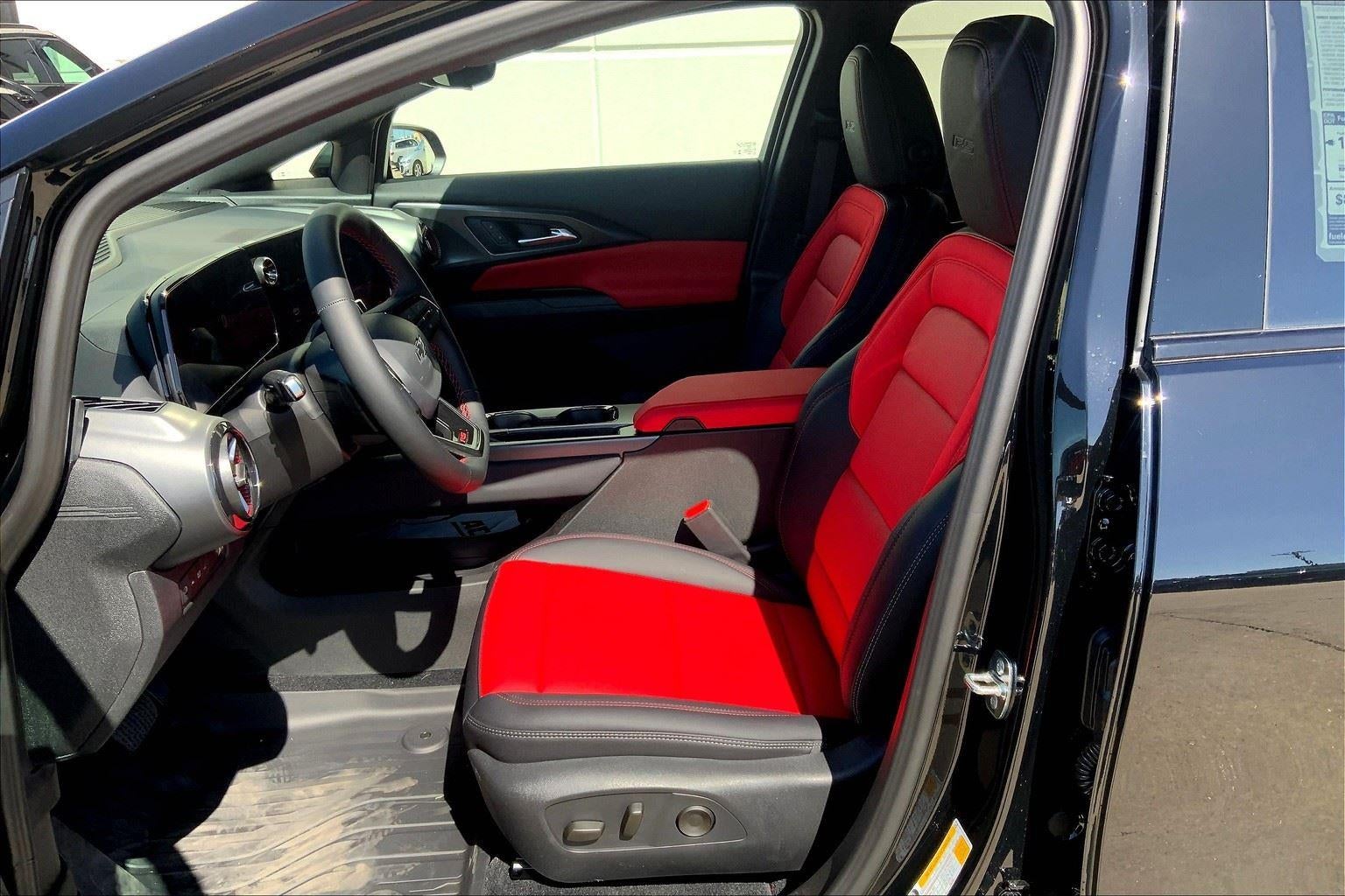 2025 Chevrolet Equinox EV RS