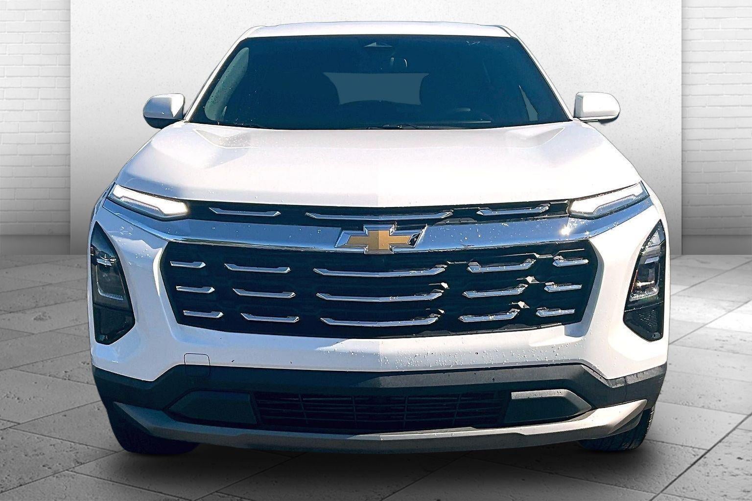 Used 2026 Chevrolet Equinox LT with VIN 3GNAXHEG5TL299715 for sale in Kansas City