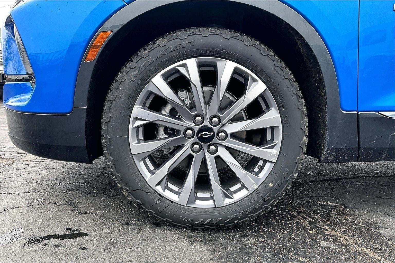 Used 2025 Chevrolet Blazer Premier with VIN 3GNKBLRS7SS100527 for sale in Kansas City