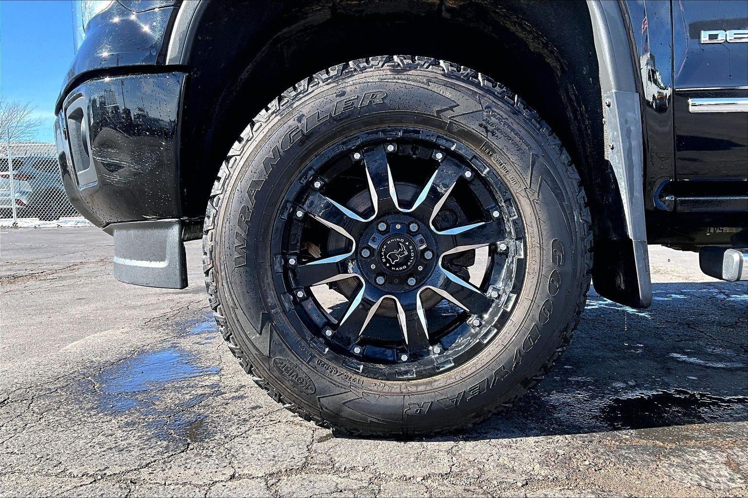 Used 2015 GMC Sierra 1500 Denali Denali with VIN 3GTU2WEJ2FG436546 for sale in Kansas City