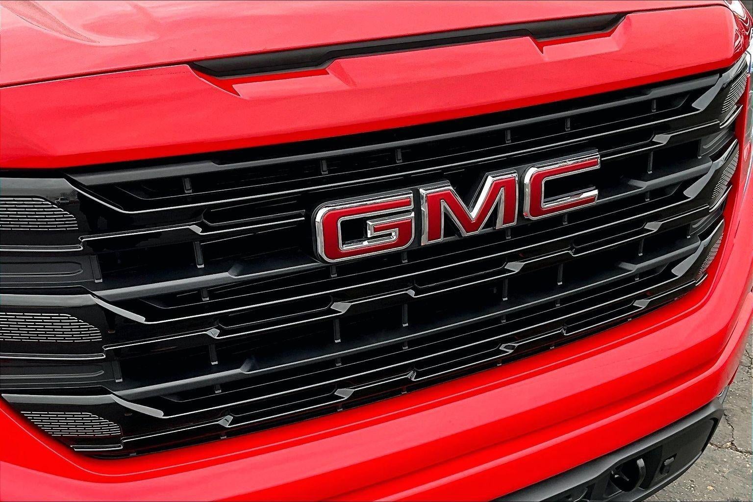 2025 GMC Sierra 1500 Elevation