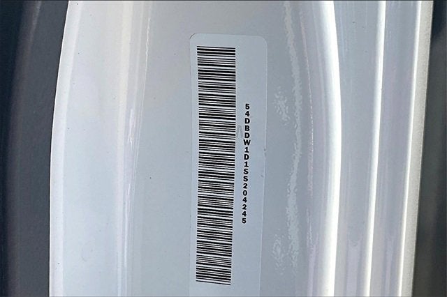 2025 Chevrolet Low Cab Forward 3500 HG Base